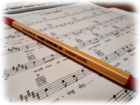 Noten mit Stift